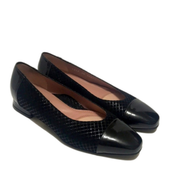 𝅺NWT BeautiFeel Black Flats - Picture 1 of 13